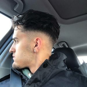 Meet your Posher, Blake